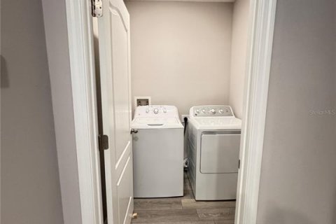 Casa en alquiler en Winter Haven, Florida, 3 dormitorios, 132.48 m2 № 1733405 - foto 16