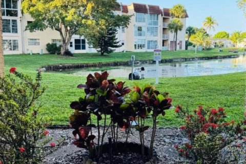 Copropriété à vendre à Sunrise, Floride: 2 chambres, 78.97 m2 № 1934702 - photo 29