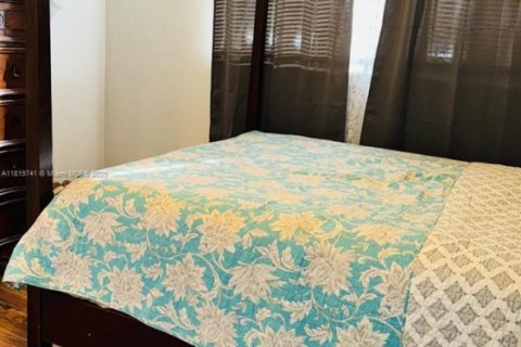 Copropriété à vendre à Sunrise, Floride: 2 chambres, 78.97 m2 № 1934702 - photo 3