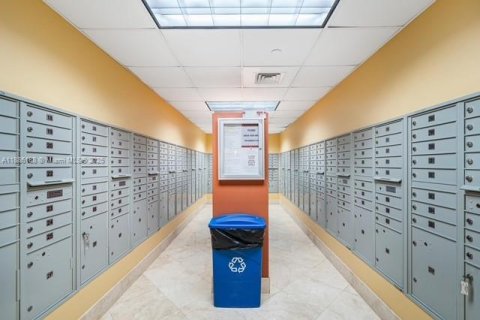 Copropriété à vendre à Miami, Floride: 1 chambre, 111.3 m2 № 1942184 - photo 20