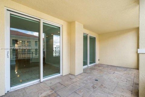 Copropriété à vendre à Miami, Floride: 1 chambre, 111.3 m2 № 1942184 - photo 19