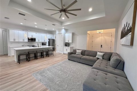 House in North Port, Florida 3 bedrooms, 169.64 sq.m. № 2110929 - photo 9