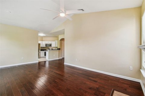 Copropriété à vendre à Tampa, Floride: 3 chambres, 137.12 m2 № 1901490 - photo 13
