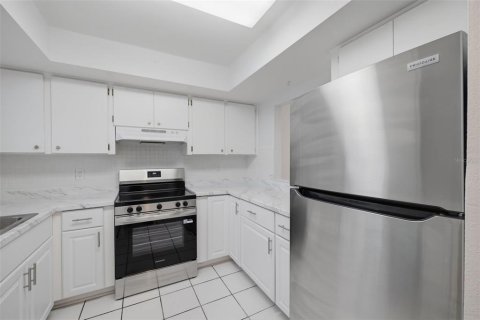 Copropriété à vendre à New Port Richey, Floride: 2 chambres, 128.95 m2 № 2216627 - photo 7