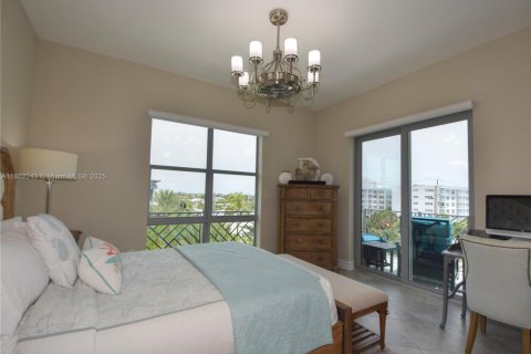 Condo in Lauderdale-by-the-Sea, Florida, 2 bedrooms  № 1728501 - photo 20