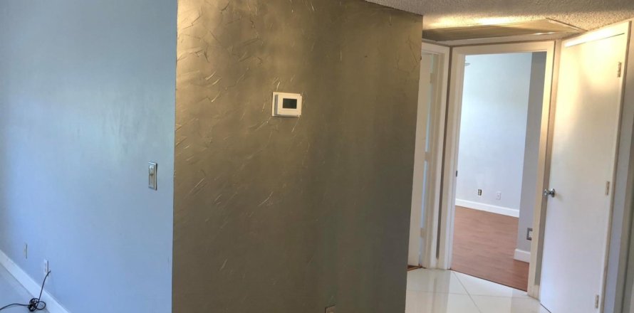 Condominio en Plantation, Florida, 3 dormitorios № 1135333