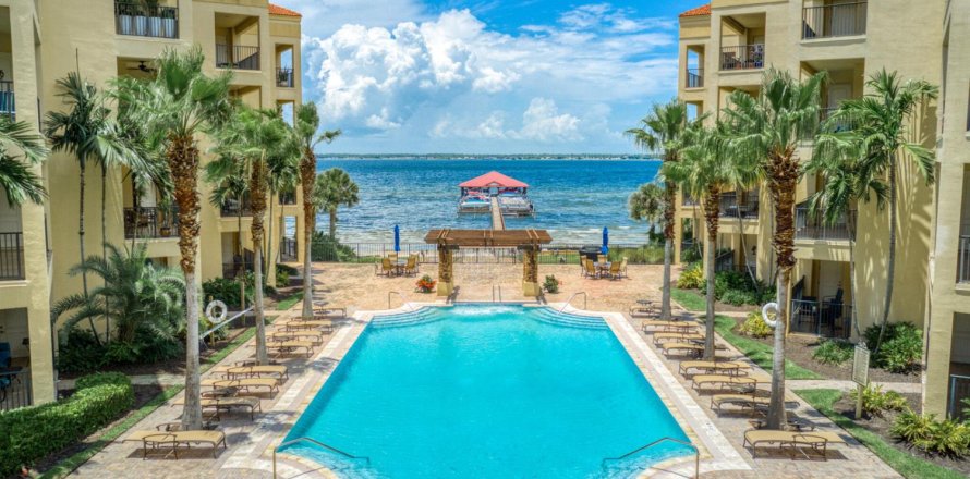 Condo à Sebring, Floride, 3 chambres  № 2261117