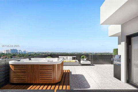 Adosado en venta en Pompano Beach, Florida, 3 dormitorios № 2059875 - foto 17