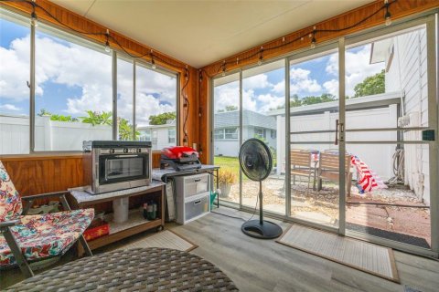 Condominio en venta en Largo, Florida, 2 dormitorios, 125.79 m2 № 2196815 - foto 19