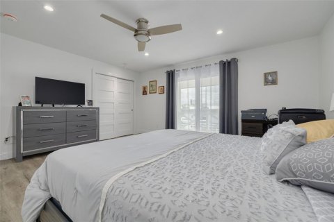 Condominio en venta en Largo, Florida, 2 dormitorios, 125.79 m2 № 2196815 - foto 27