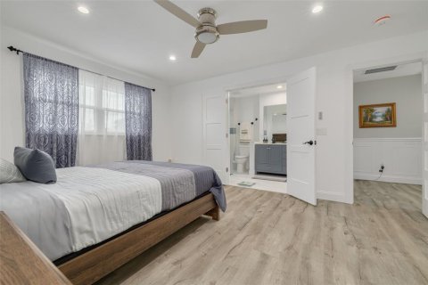 Condominio en venta en Largo, Florida, 2 dormitorios, 125.79 m2 № 2196815 - foto 21