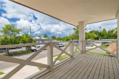 Condominio en venta en Largo, Florida, 2 dormitorios, 125.79 m2 № 2196815 - foto 28