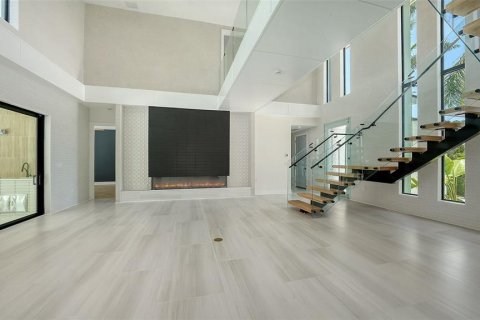 Casa en venta en Sarasota, Florida, 5 dormitorios, 443.05 m2 № 1776981 - foto 21