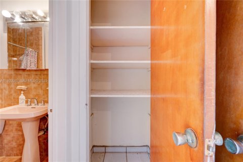 Condominio en venta en Miami Beach, Florida № 1992494 - foto 10