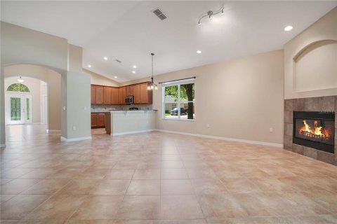 Casa en venta en DeLand, Florida, 3 dormitorios, 189.71 m2 № 1806515 - foto 5