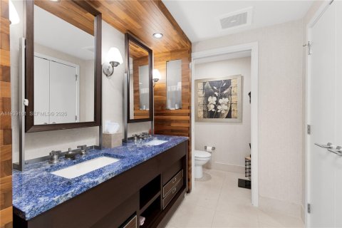 Copropriété à vendre à Miami Beach, Floride: 1 chambre, 76.18 m2 № 2000030 - photo 13