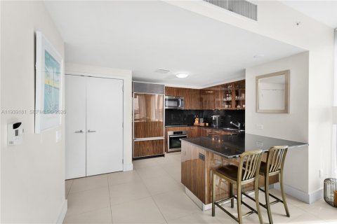 Copropriété à vendre à Miami Beach, Floride: 1 chambre, 76.18 m2 № 2000030 - photo 5