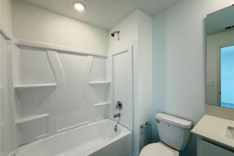 Casa en alquiler en Eagle Lake, Florida, 4 dormitorios, 201.97 m2 № 2210581 - foto 22
