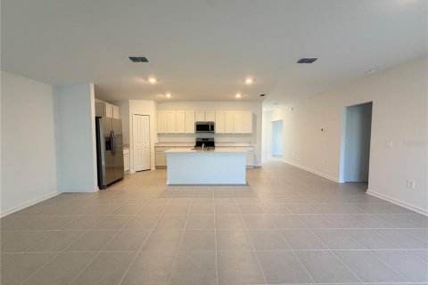 Casa en alquiler en Eagle Lake, Florida, 4 dormitorios, 201.97 m2 № 2210581 - foto 28