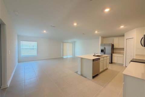Casa en alquiler en Eagle Lake, Florida, 4 dormitorios, 201.97 m2 № 2210581 - foto 26