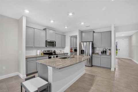 Villa ou maison à vendre à Apollo Beach, Floride: 4 chambres, 312.34 m2 № 2211374 - photo 13