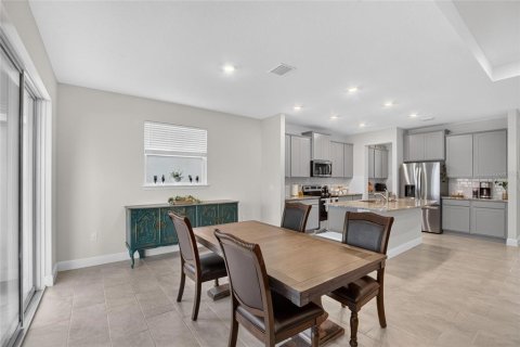 Villa ou maison à vendre à Apollo Beach, Floride: 4 chambres, 312.34 m2 № 2211374 - photo 11