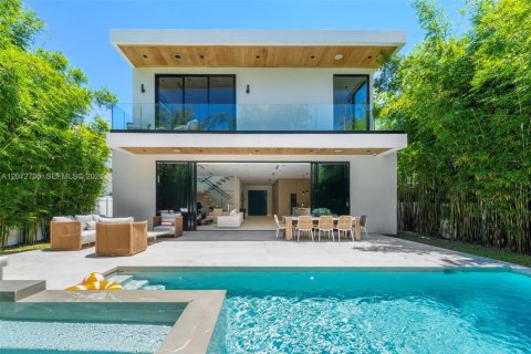 Villa ou maison à vendre à Miami Beach, Floride: 3 chambres, 236.25 m2 № 2409566 - photo 8