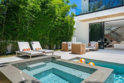 Villa ou maison à vendre à Miami Beach, Floride: 3 chambres, 236.25 m2 № 2409566 - photo 7
