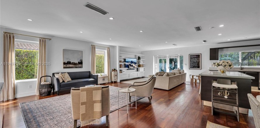 Дом в Корал-Гейблс, Флорида 3 спальни, 157.75м2 № 2005524