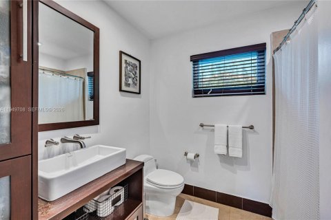 Купить виллу или дом в Корал-Гейблс, Флорида 3 спальни, 157.75м2, № 2005524 - фото 27