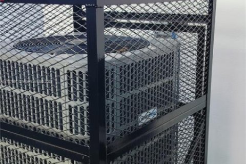 House in Miami, Florida 4 bedrooms, 113.81 sq.m. № 1980730 - photo 8