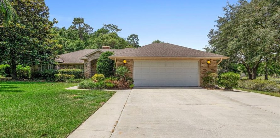Villa ou maison à DeLand, Floride 3 chambres, 212.37 m2 № 1749326