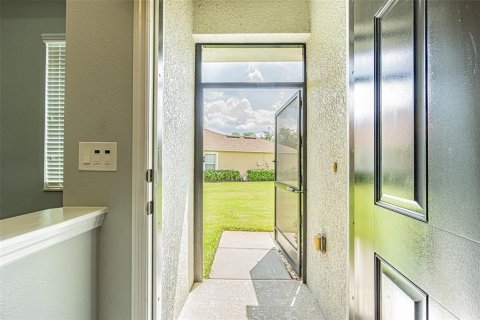 Casa en venta en Wesley Chapel, Florida, 3 dormitorios, 148.27 m2 № 1905632 - foto 7
