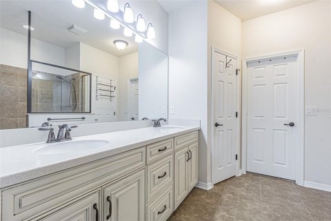 Casa en venta en Wesley Chapel, Florida, 3 dormitorios, 148.27 m2 № 1905632 - foto 20