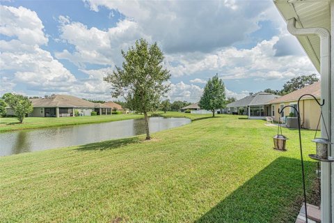Casa en venta en Wesley Chapel, Florida, 3 dormitorios, 148.27 m2 № 1905632 - foto 2