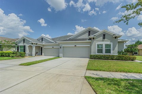 Casa en venta en Wesley Chapel, Florida, 3 dormitorios, 148.27 m2 № 1905632 - foto 1