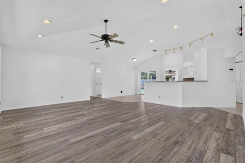 Villa ou maison à vendre à Palm Coast, Floride: 3 chambres, 191.38 m2 № 2321411 - photo 23