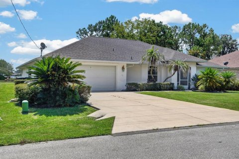 Villa ou maison à vendre à Palm Coast, Floride: 3 chambres, 191.38 m2 № 2321411 - photo 4