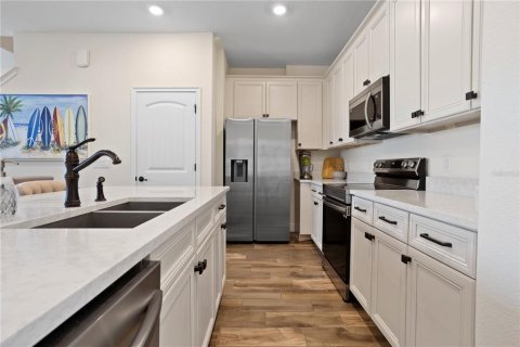 Townhouse in Kissimmee, Florida 3 bedrooms, 129.51 sq.m. № 1850981 - photo 13