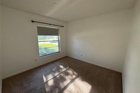House in Brandon, Florida 3 bedrooms, 107.95 sq.m. № 2377996 - photo 20