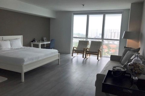 Condo in Sunny Isles Beach, Florida, 3 bedrooms  № 1880247 - photo 12