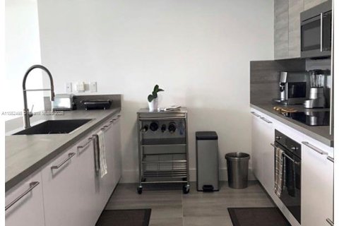 Condo in Sunny Isles Beach, Florida, 3 bedrooms  № 1880247 - photo 5