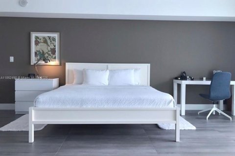 Condo in Sunny Isles Beach, Florida, 3 bedrooms  № 1880247 - photo 11