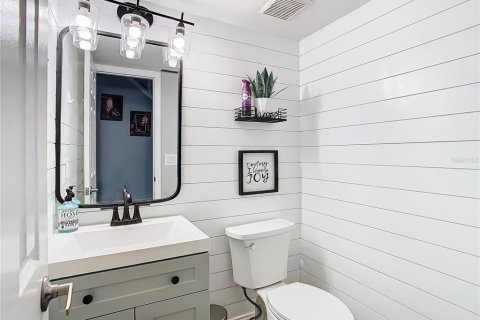 Casa en venta en Tampa, Florida, 4 dormitorios, 157.93 m2 № 2334235 - foto 25