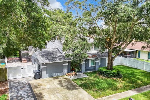 Casa en venta en Tampa, Florida, 4 dormitorios, 157.93 m2 № 2334235 - foto 2
