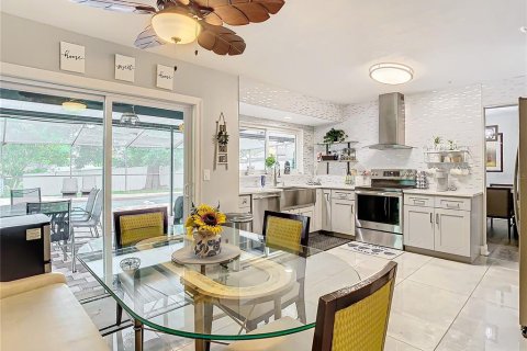 Casa en venta en Tampa, Florida, 4 dormitorios, 157.93 m2 № 2334235 - foto 24