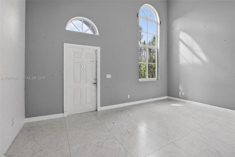 Купить виллу или дом в Дейви, Флорида 4 спальни, 205.87м2, № 2030476 - фото 7