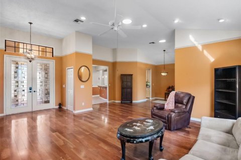 House in Leesburg, Florida 3 bedrooms, 220.09 sq.m. № 1644315 - photo 7