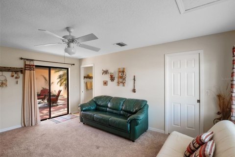 House in Leesburg, Florida 3 bedrooms, 220.09 sq.m. № 1644315 - photo 28
