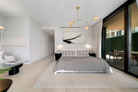 Copropriété à vendre à Surfside, Floride: 3 chambres, 291.34 m2 № 2088540 - photo 25